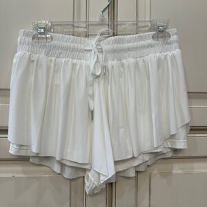 Elastic White Women's Shorts